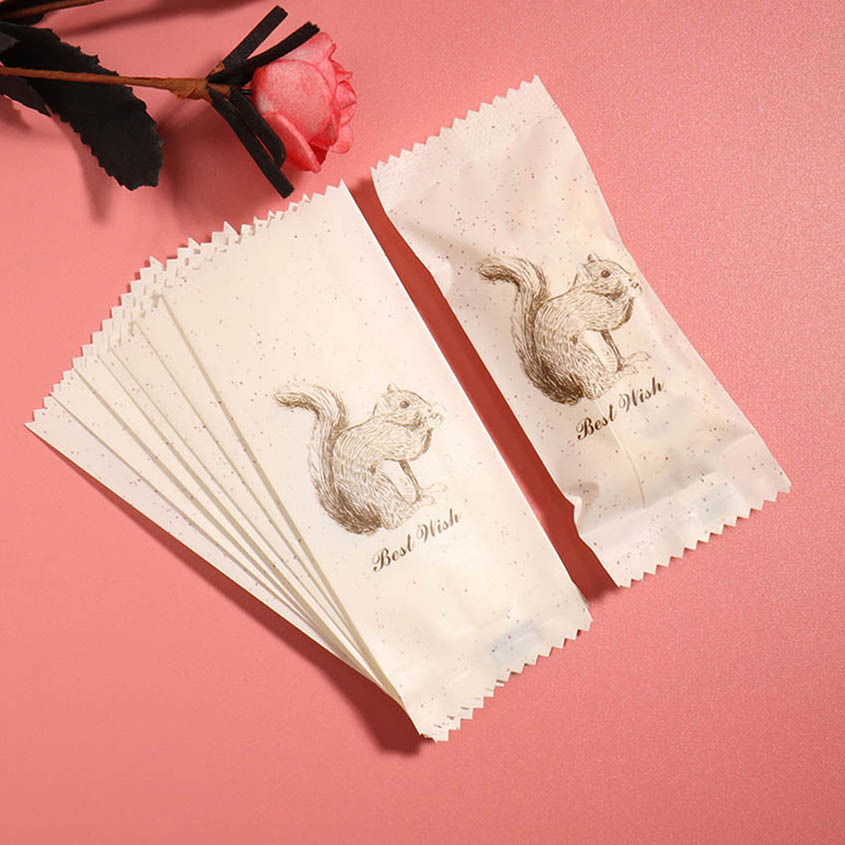 100pcs/lot Cartoon Squirrel De - Food Halloween Snacks 评论和价格